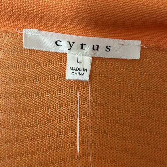 Cardigan - Picture 3 of 6